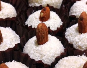 Sütlü İrmik Tatlısı İrmikli Lokum