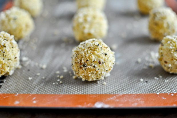 Patates püresi ve peynirin çıtır çıtır hali